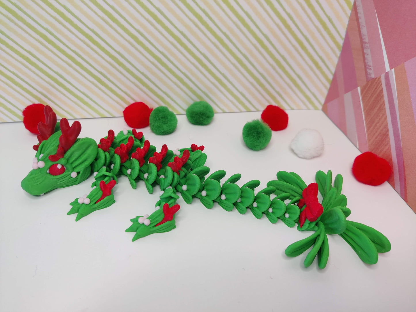 Baby Christmas Mistletoe Dragon – 3D Printed Articulating Fidget Toy