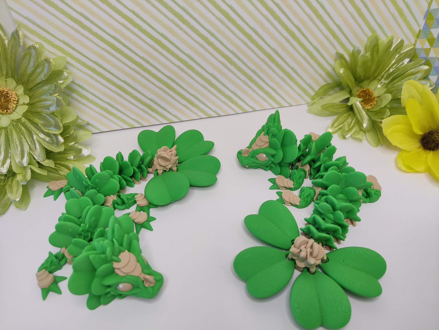 Baby Clover Spring Dragon – 3D Printed Articulating Fidget Toy