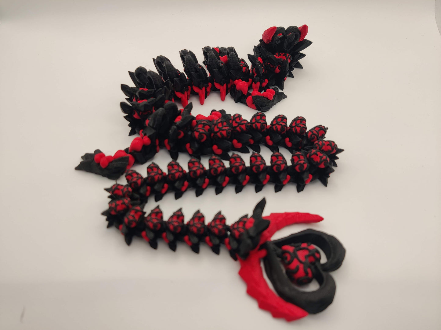 3D Printed Dark Heart Dragon - Articulating Fidget Toy
