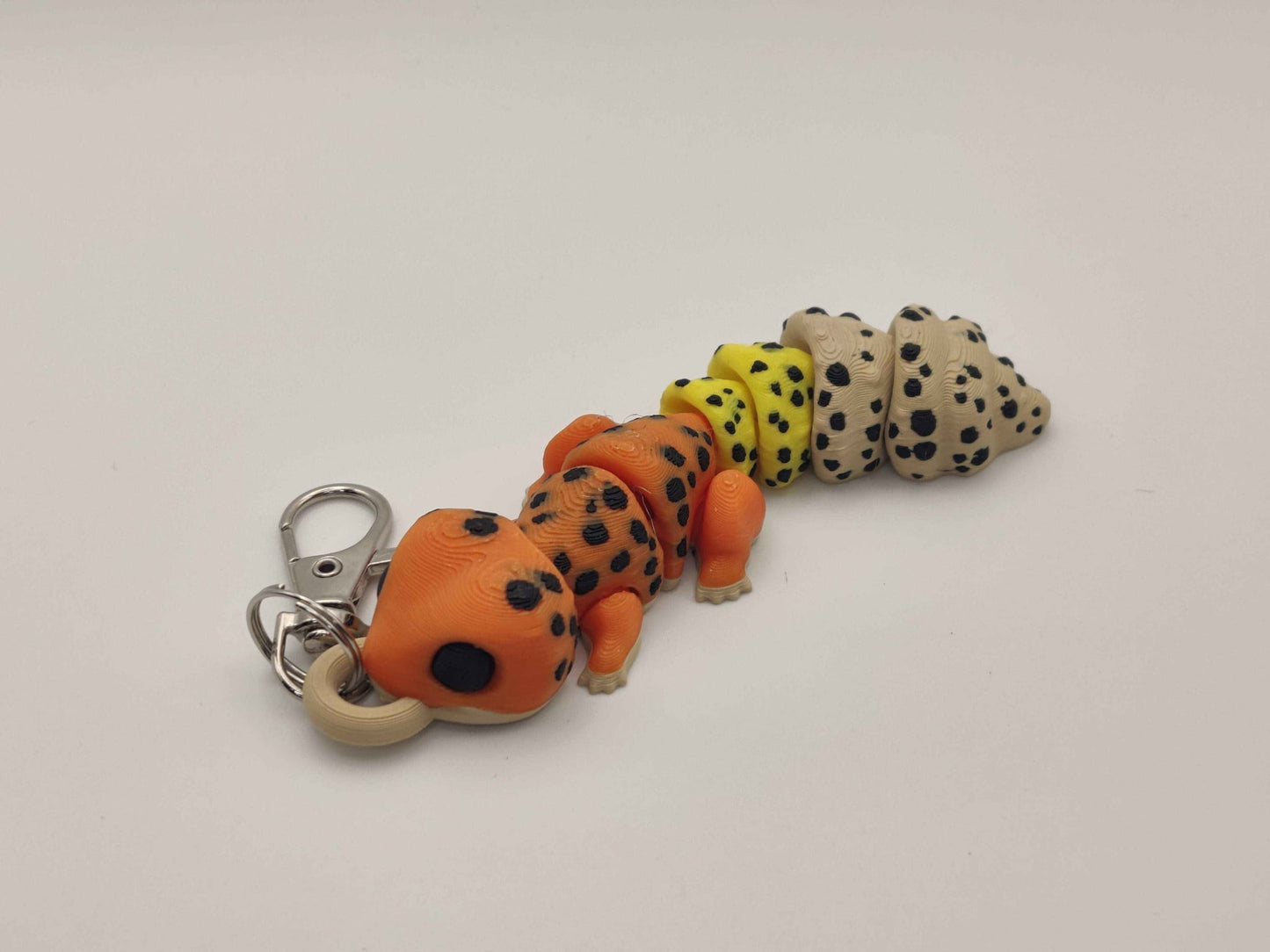 Cute 3D Printed Gecko Keychain – Lizard Reptile Charm - ToyForge 3D