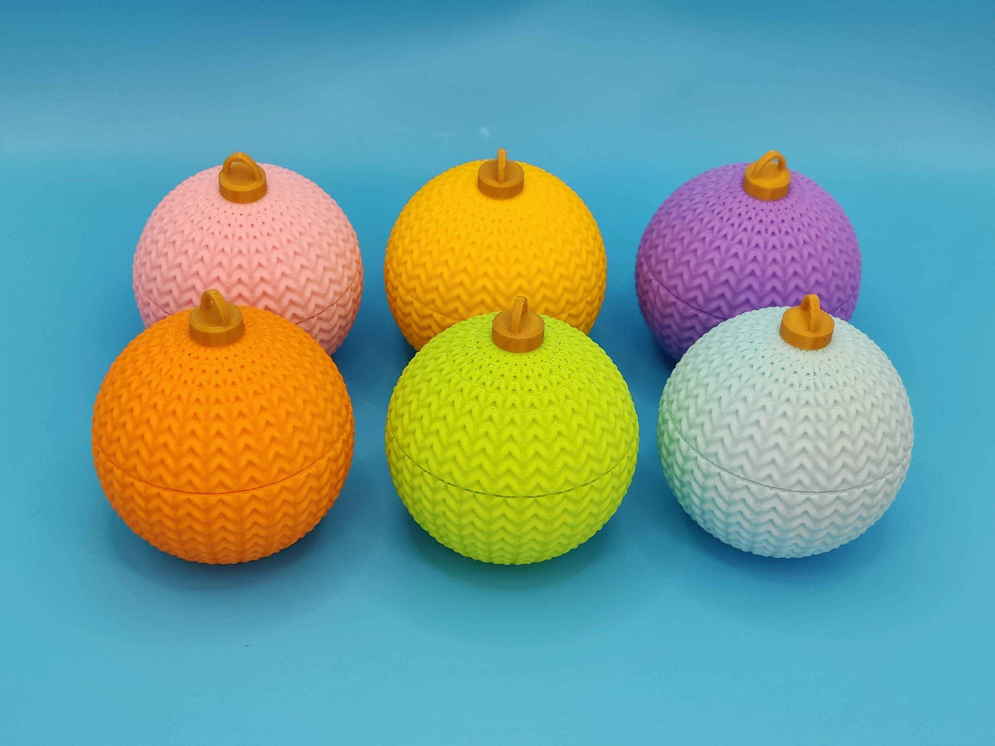 3D Printed Knitted Christmas Ornament with Mini Creatures | Set of 6 | Holiday Gift | Reusable Ornament Decorations - ToyForge 3D