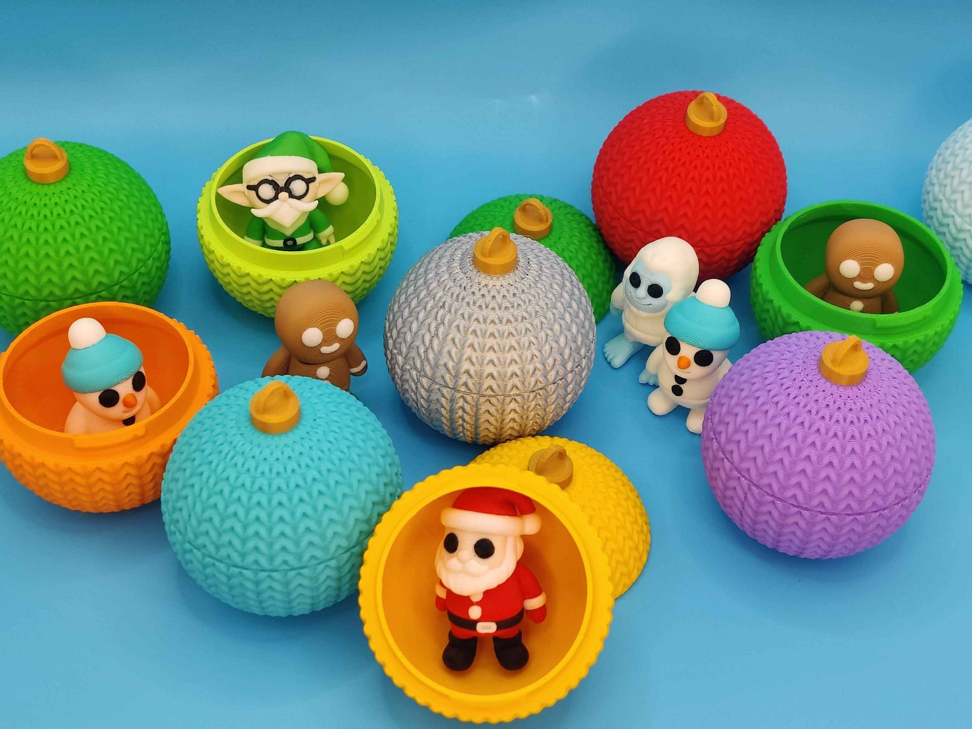 3D Printed Knitted Christmas Ornament with Mini Creatures | Set of 6 | Holiday Gift | Reusable Ornament Decorations - ToyForge 3D