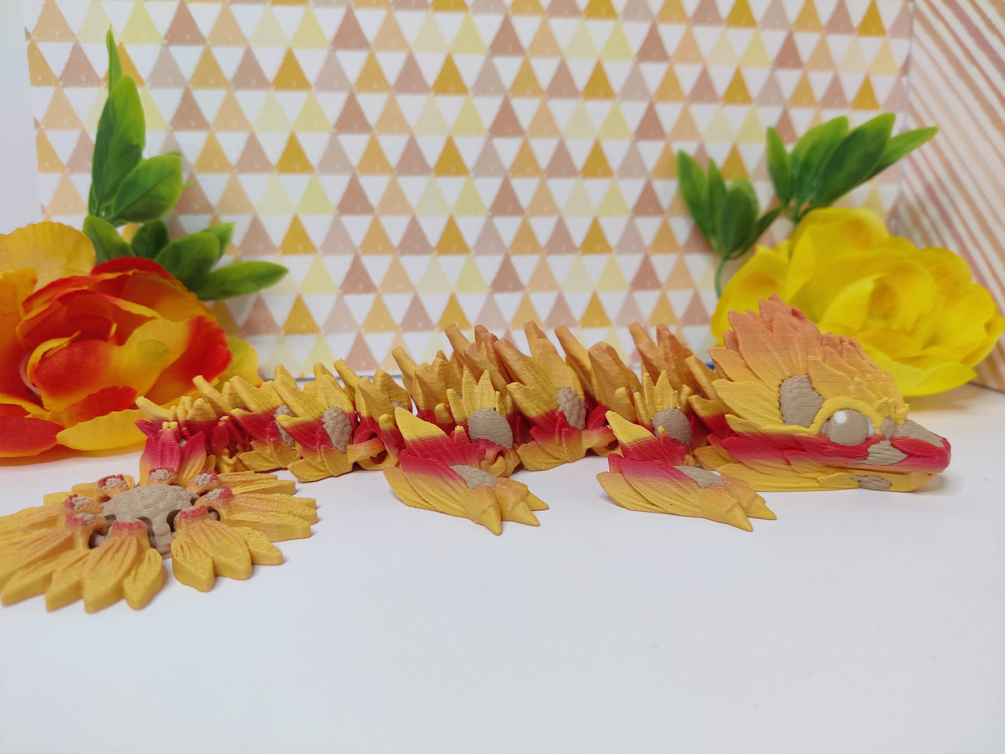 3D Printed Baby Sunflower Flower Dragon – Articulating Fidget Toy