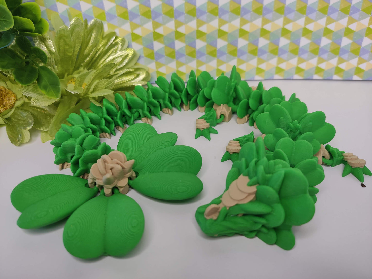 3D Printed Clover Dragon - Articulating Fidget Toy