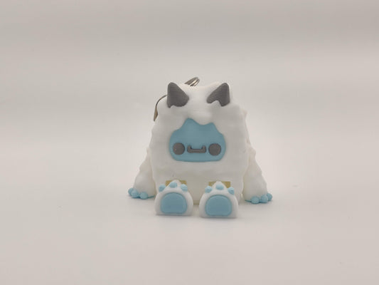 3D Printed Yeti Keychain – Cute Cryptid Keyring – Abominable Snowman Gift – Mythical Creature Bag Charm – Geeky Fantasy Accessory