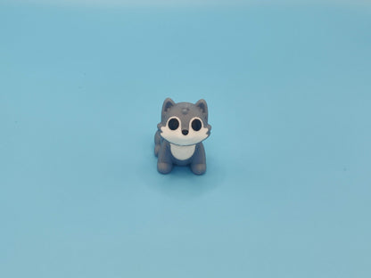 3D Printed Wolf Set with Moon and Campfire – Woodland Display Decor