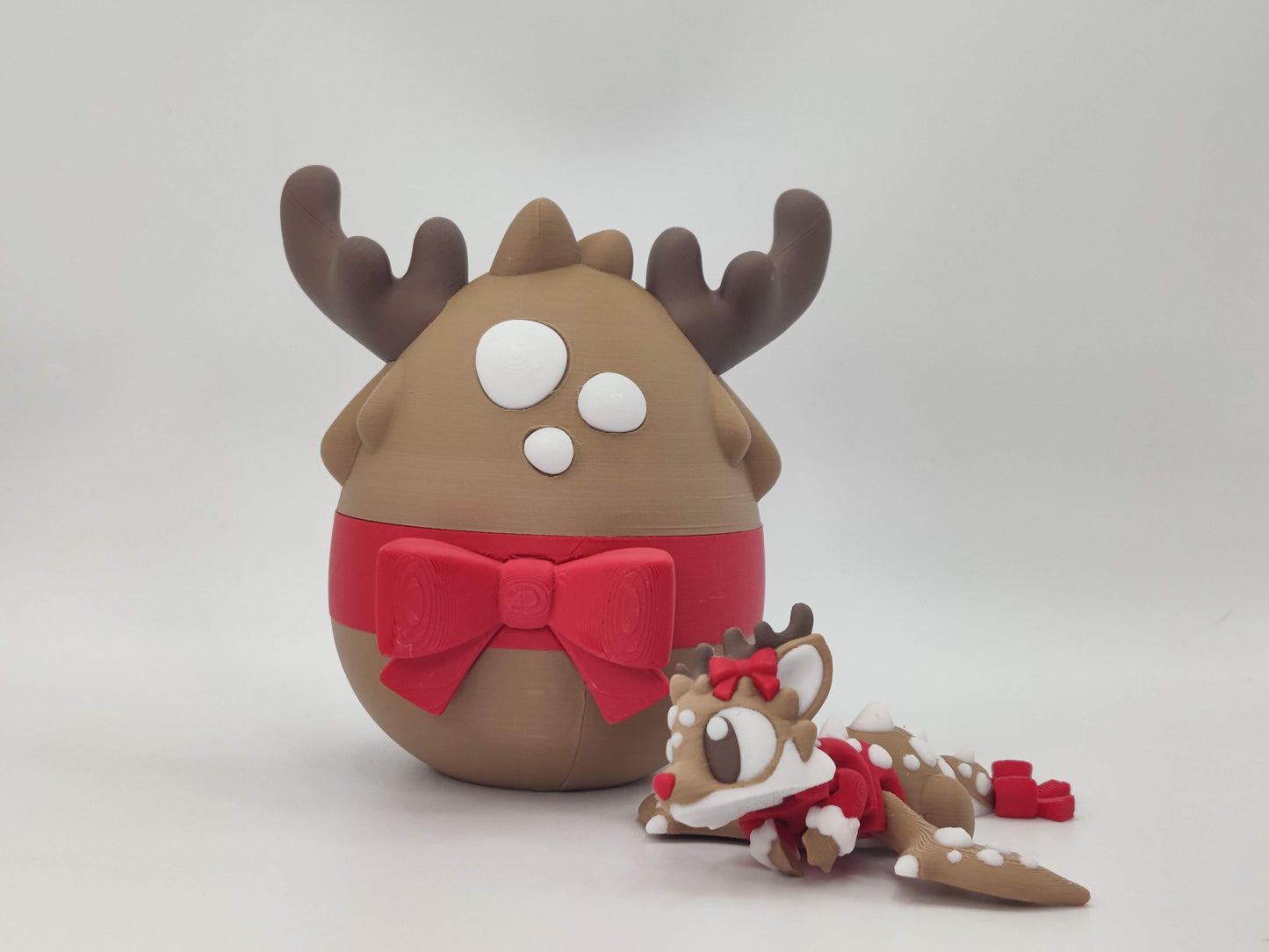 Reindeer Dragon Egg – Festive Collectible Surprise Toy