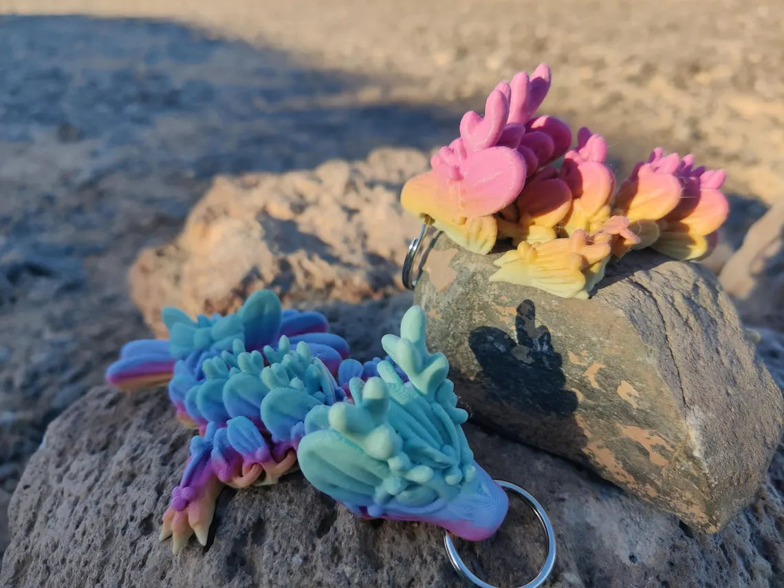 3D Printed Mistletoe Christmas Holiday Dragon Keychain – Rainbow Articulating Fantasy Accessory