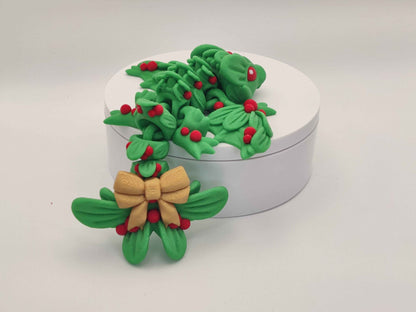 Little Mistletoe Dragon Figure - ToyForge 3D