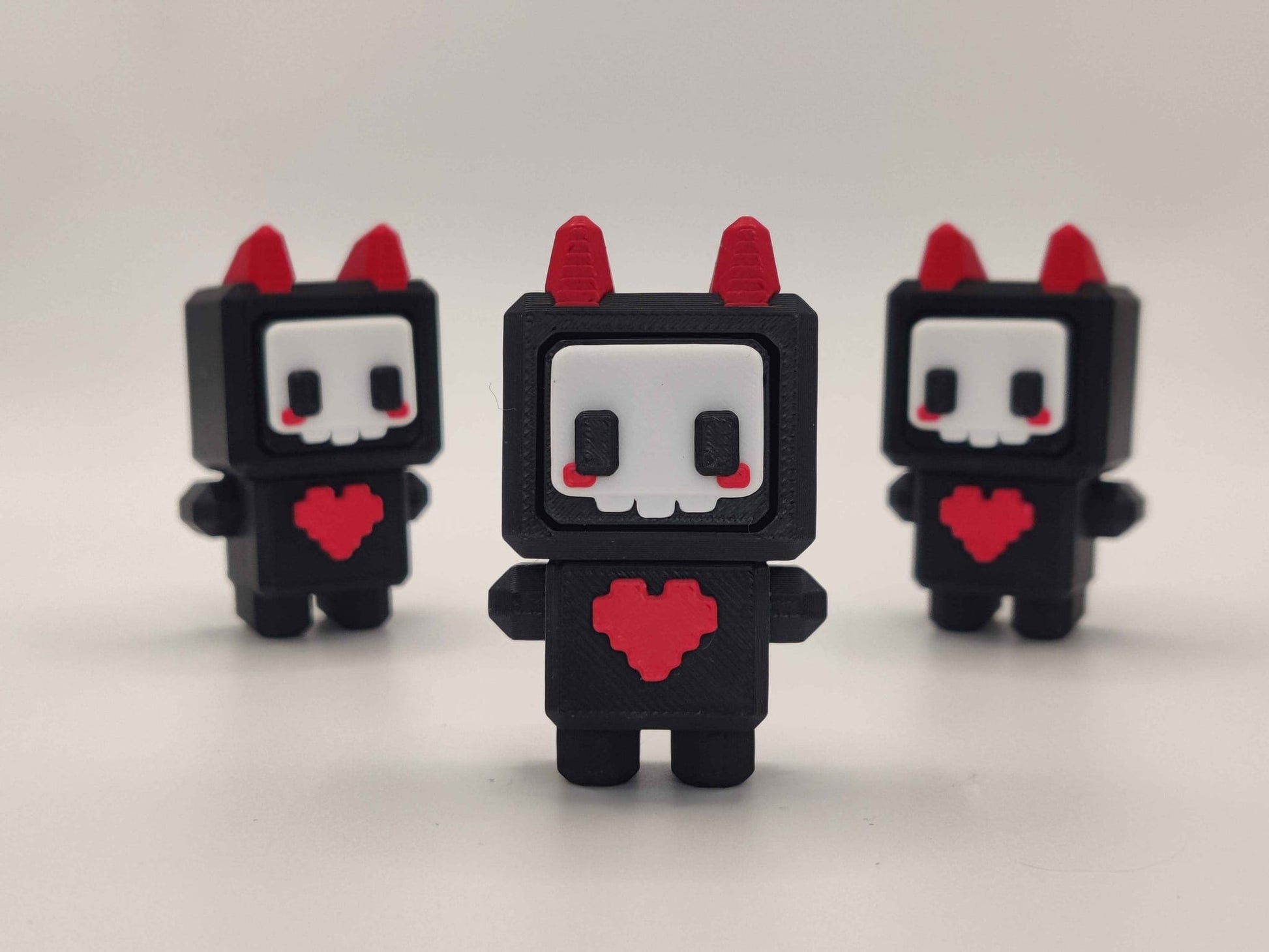 Love Bug Clicker - 3D Printed Bit Clicks – Fidget Toy - ToyForge 3D