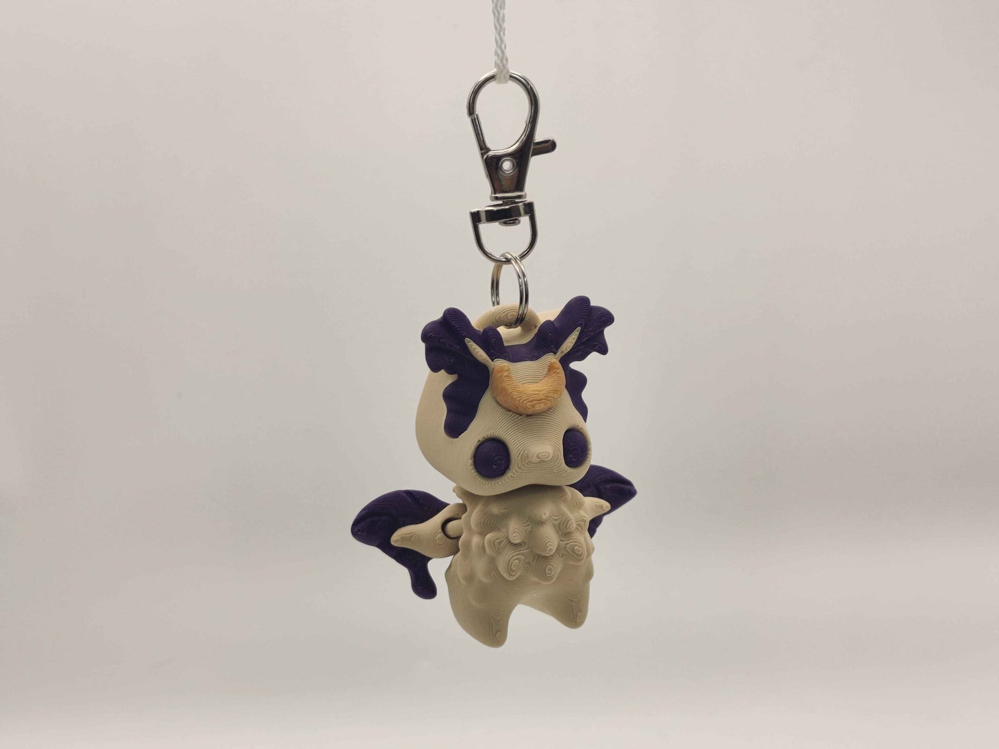 Moth Pixie Keychain – Adorable Articulated Forest Charm - ToyForge 3D